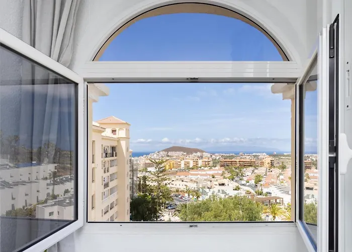 Castle Harbour * أرونا